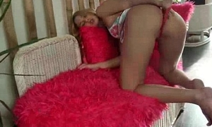 Tiro Hot Nasty Girl Use Toys To Masturbate vid-10
