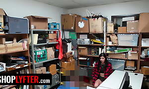 Shoplyfter - Deceitful Rabble-rouser Audrey Royal Receives Huge Facial Cumshots Distance from Two Security Guards