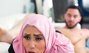 Shapely Arab mom seduced stepson into some deep passion