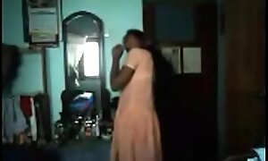 Young Telugu Unfocused Makes Strip Motion picture For Boyfriend
