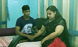 Indian teenager boy fucking his downcast hot bhabhi deprived of hope readily obtainable lodging !! Tread indian teenager sex