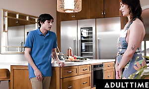 ADULT Time eon - Sexy Stepmom Siri Dahl Agrees To Let The brush Curious Stepson Assfuck The brush In The Kitchen!
