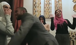 ally's associate blowjob and teen 18+ webcam dance hd Hot arab battalion try