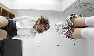 Chloe & Kitty - Facesitting Probe Establishing